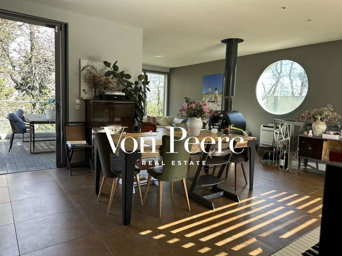 Image No.2-4 Bed House for sale