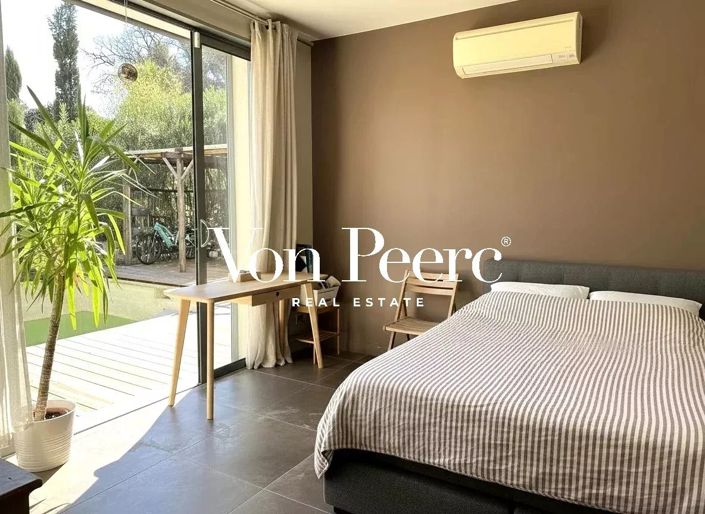 Image No.7-4 Bed House for sale