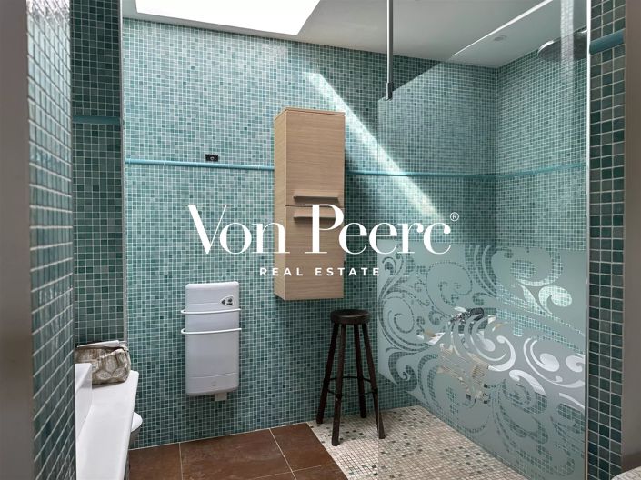 Image No.8-4 Bed House for sale