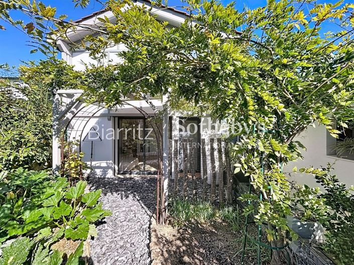 Image No.3-Maison de 2 chambres à vendre à Saint-Jean-de-Luz