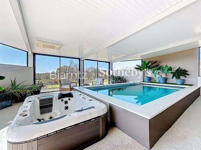 Image No.12-4 Bed House for sale