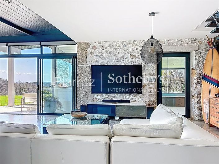 Image No.7-4 Bed House for sale