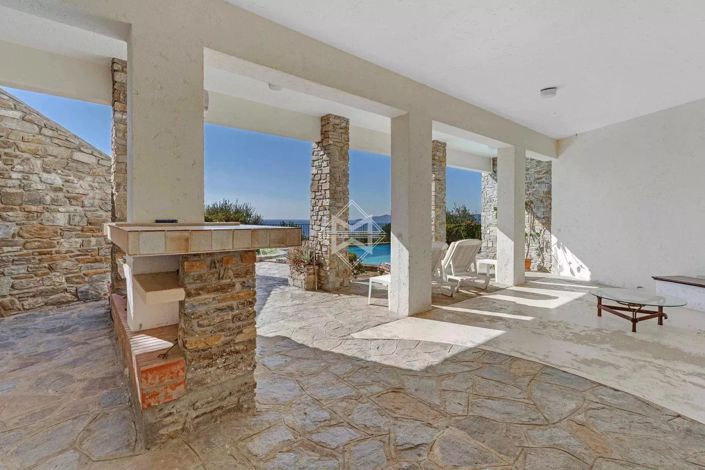 Image No.5-4 Bed House for sale