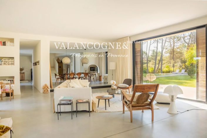 Image No.11-4 Bed House for sale