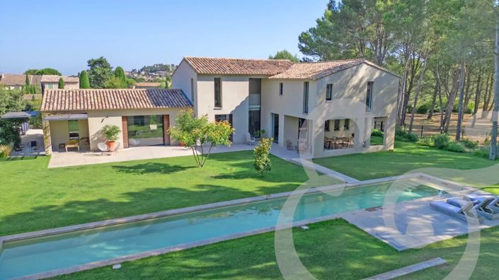 Image No.6-4 Bed House for sale