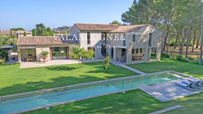 Image No.6-4 Bed House for sale