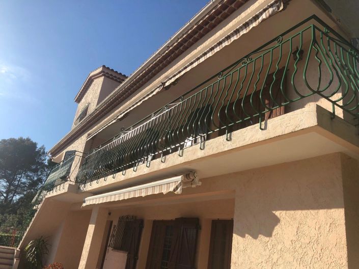 Image No.3-4 Bed House for sale