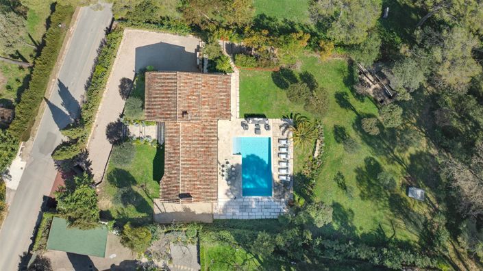 Image No.19-5 Bed House for sale