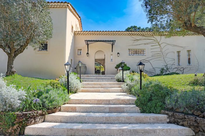 Image No.20-5 Bed House for sale