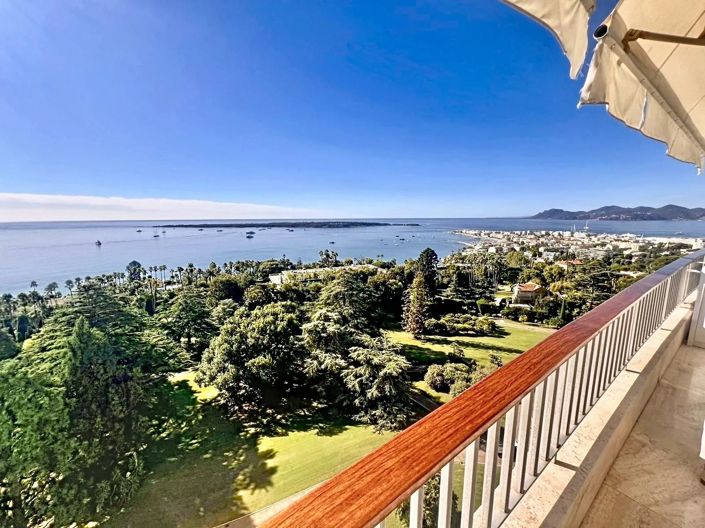 Image No.19-2 Bed Apartment for sale