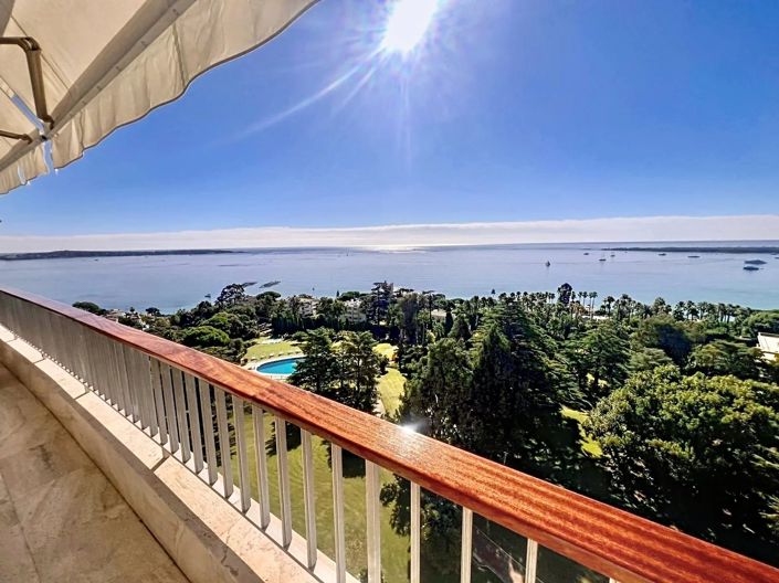 Image No.20-2 Bed Apartment for sale