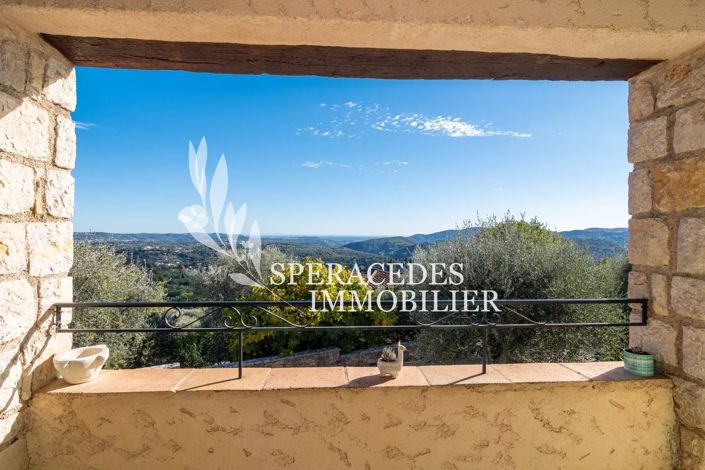 Image No.10-3 Bed House for sale