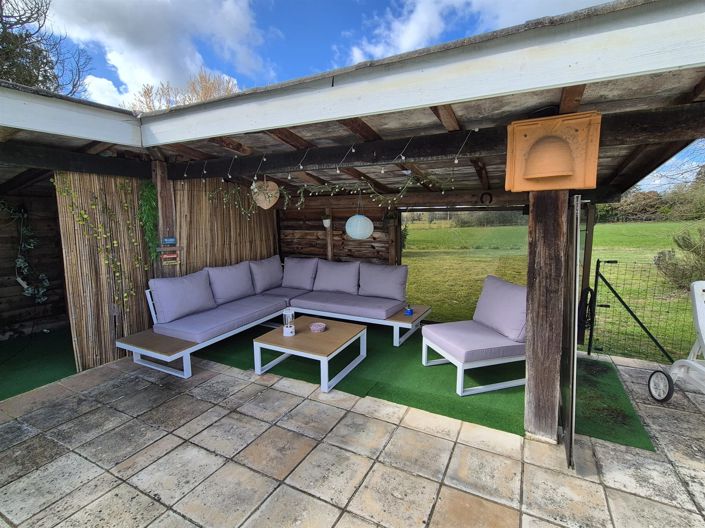 Image No.11-3 Bed House for sale