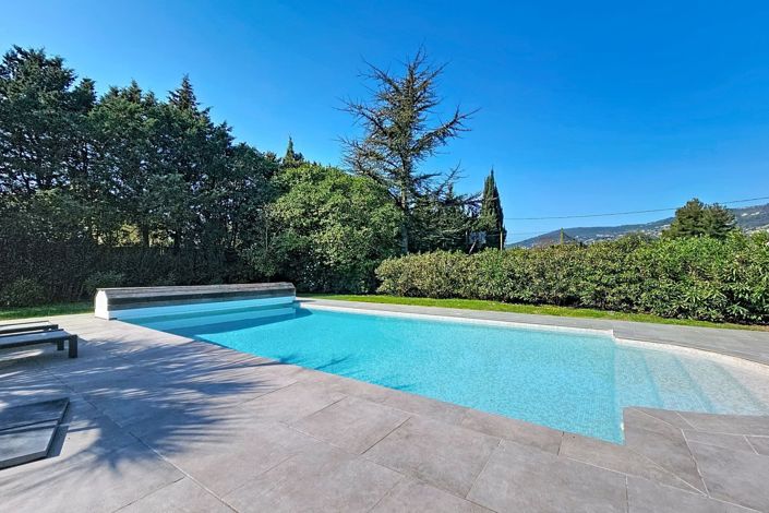 Image No.17-7 Bed House for sale