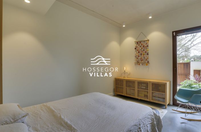 Image No.16-4 Bed House for sale