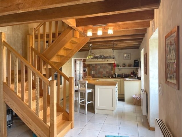 Image No.3-3 Bed House for sale