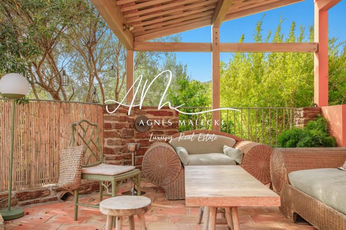 Image No.5-6 Bed House for sale