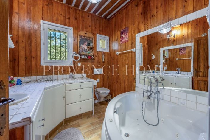 Image No.18-3 Bed House for sale