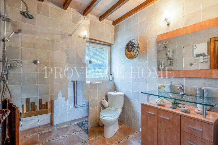 Image No.9-3 Bed House for sale