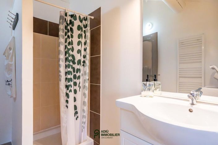 Image No.8-2 Bed House for sale