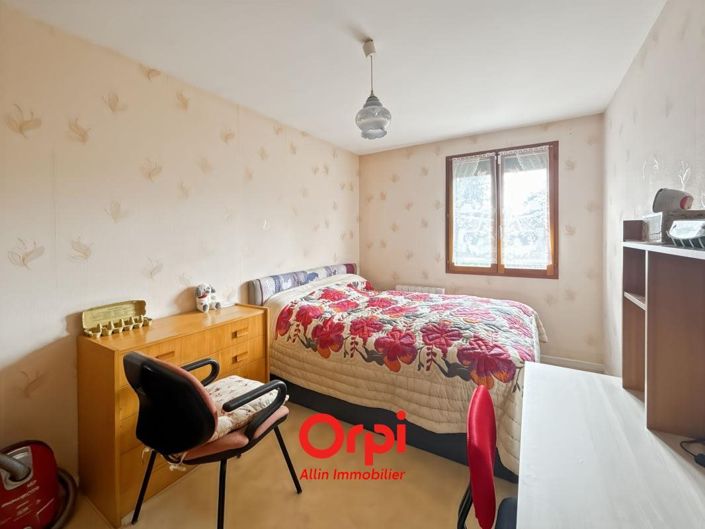 Image No.8-Maison de 3 chambres à vendre à Domérat