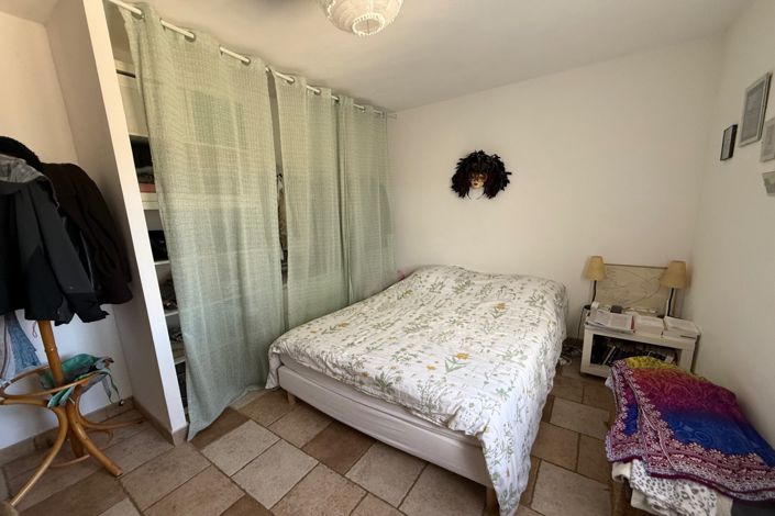 Image No.13-4 Bed House for sale