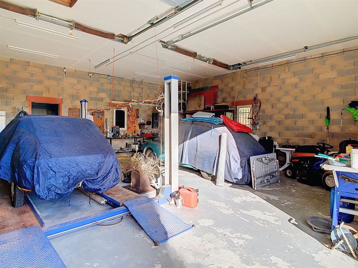 Image No.16-4 Bed House for sale