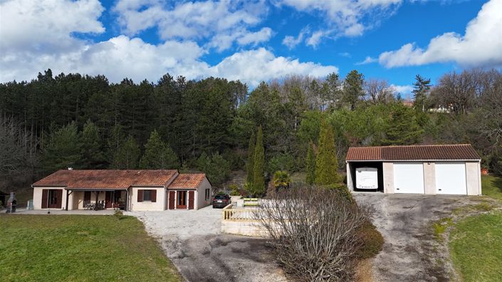 Image No.18-4 Bed House for sale