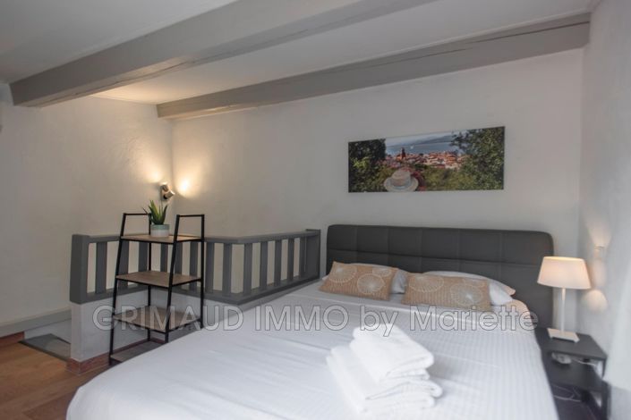 Image No.12-3 Bed House for sale