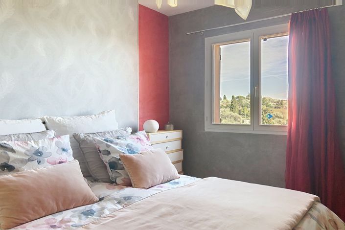 Image No.11-4 Bed House for sale