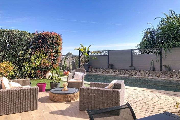 Image No.3-4 Bed House for sale