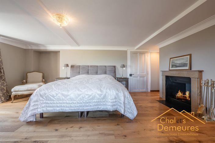 Image No.19-8 Bed House for sale