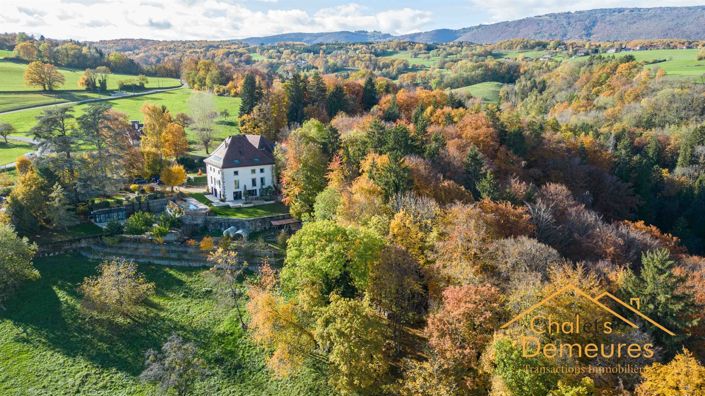 Image No.25-8 Bed House for sale