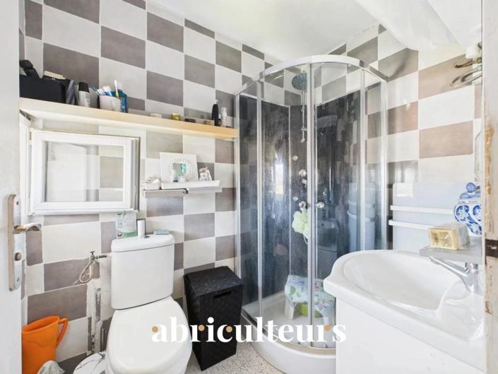 Image No.9-4 Bed House for sale