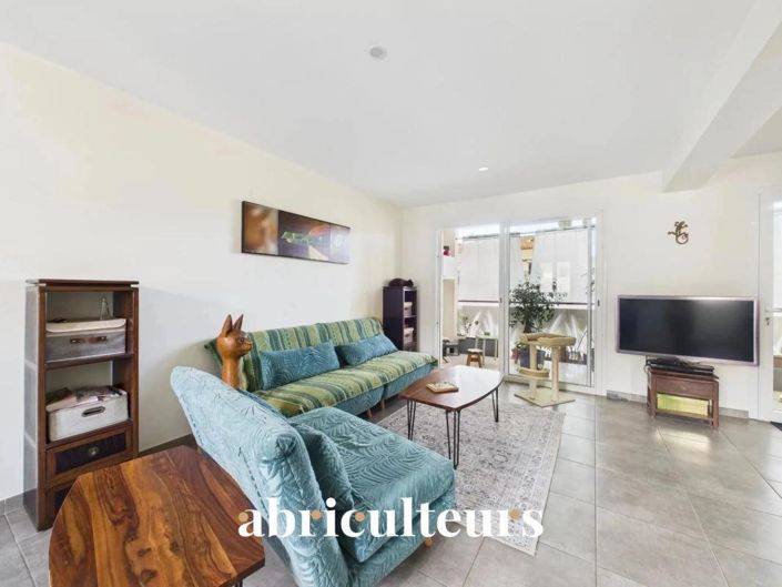 Image No.2-Appartement de 2 chambres à vendre à Pélissanne