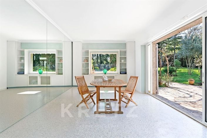 Image No.18-Maison de 6 chambres à vendre à Marnes-la-Coquette