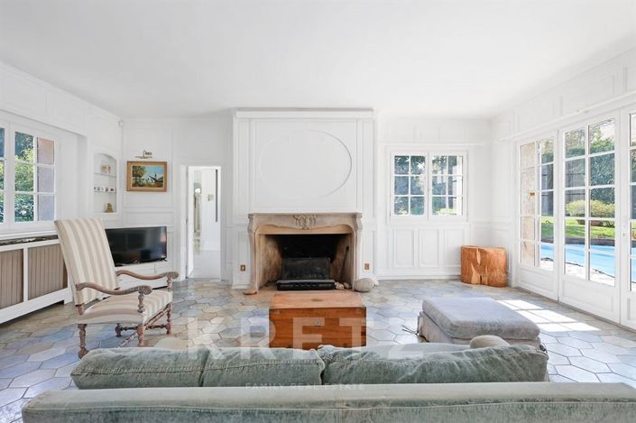 Image No.2-Maison de 6 chambres à vendre à Marnes-la-Coquette