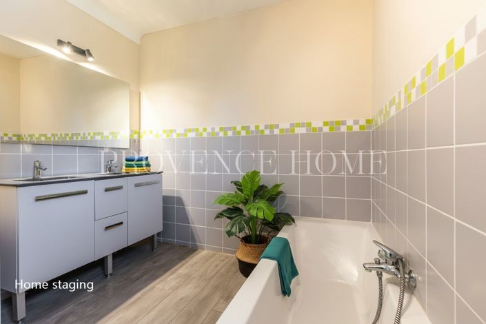 Image No.20-Maison de 3 chambres à vendre à Lagnes