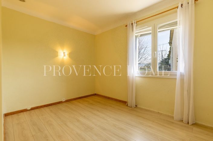 Image No.7-Maison de 3 chambres à vendre à Lagnes