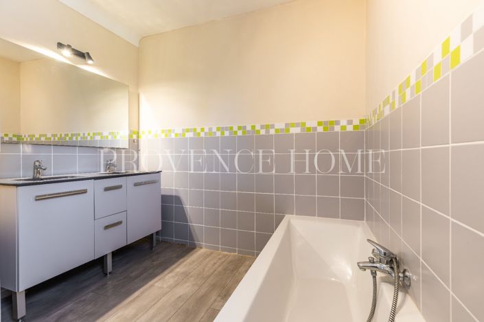 Image No.9-Maison de 3 chambres à vendre à Lagnes