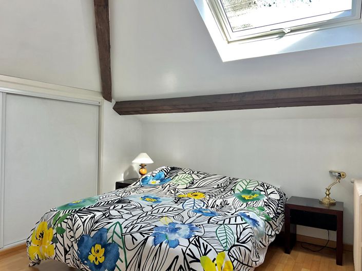 Image No.10-4 Bed House for sale