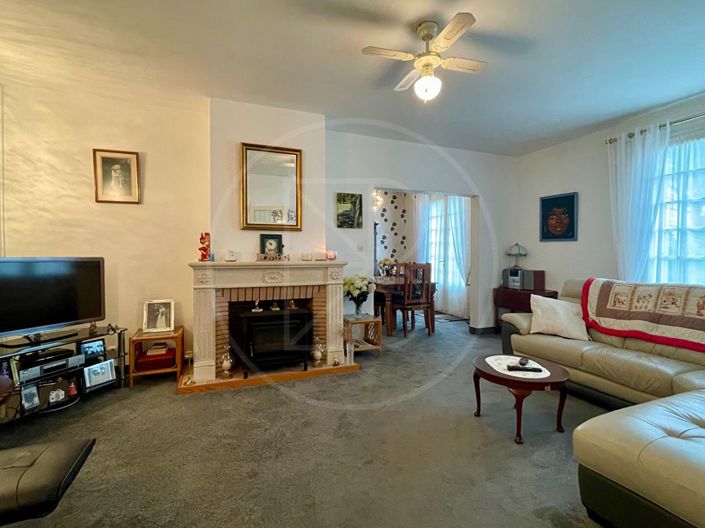 Image No.4-3 Bed House for sale