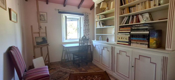 Image No.18-4 Bed House for sale