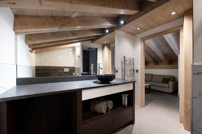 Image No.18-5 Bed Apartment for sale