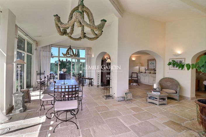 Image No.14-4 Bed House for sale