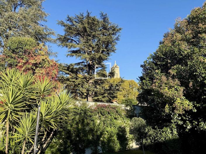 Image No.17-4 Bed House for sale