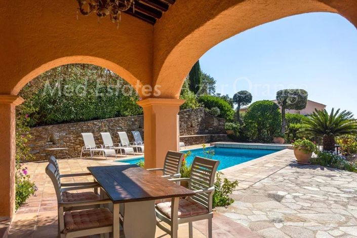 Image No.21-6 Bed House for sale