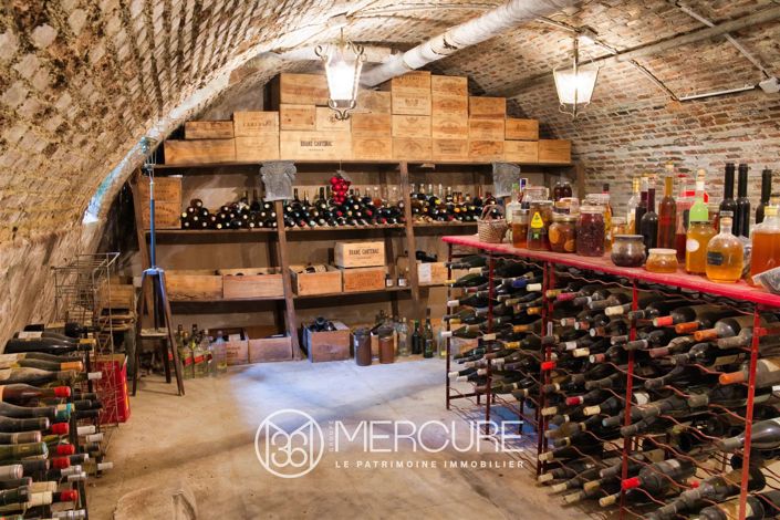 Image No.9-5 Bed House for sale