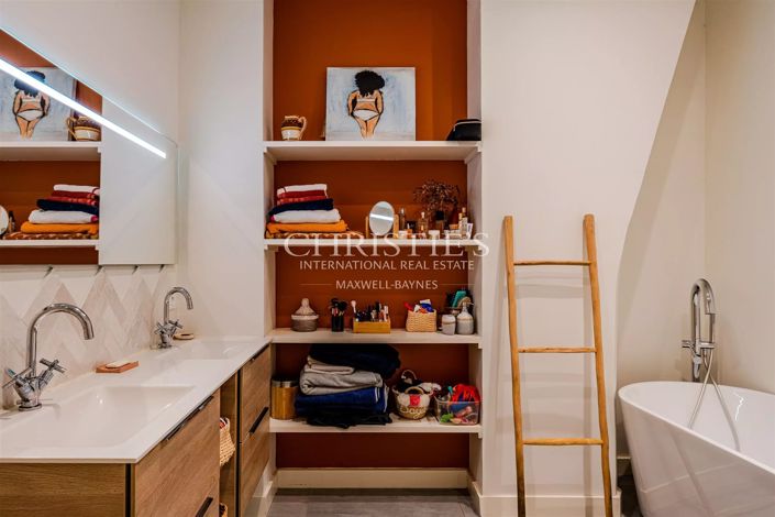 Image No.11-4 Bed Apartment for sale