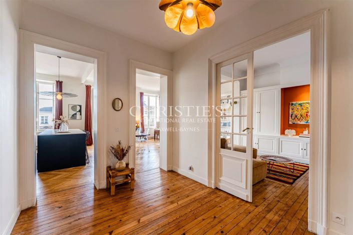 Image No.7-Appartement de 4 chambres à vendre à Bordeaux